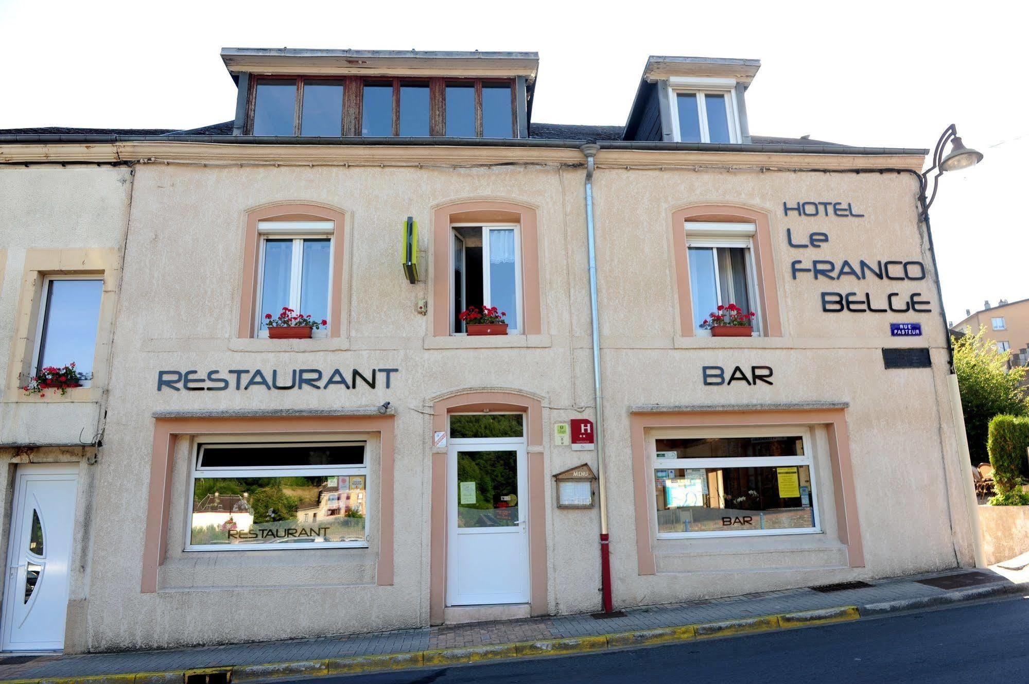 Logis Le Franco Belge Hotel Montherme Bagian luar foto